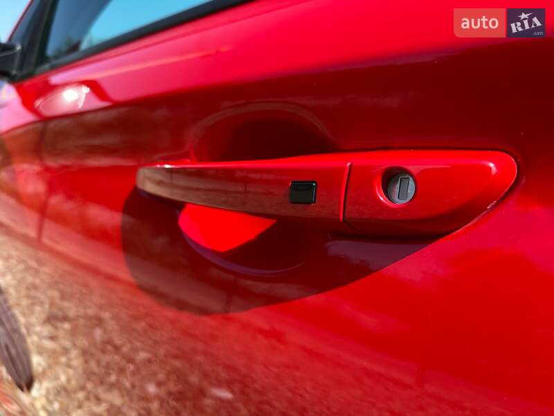 Внедорожник / Кроссовер Hyundai Kona Electric 2021 в Львове