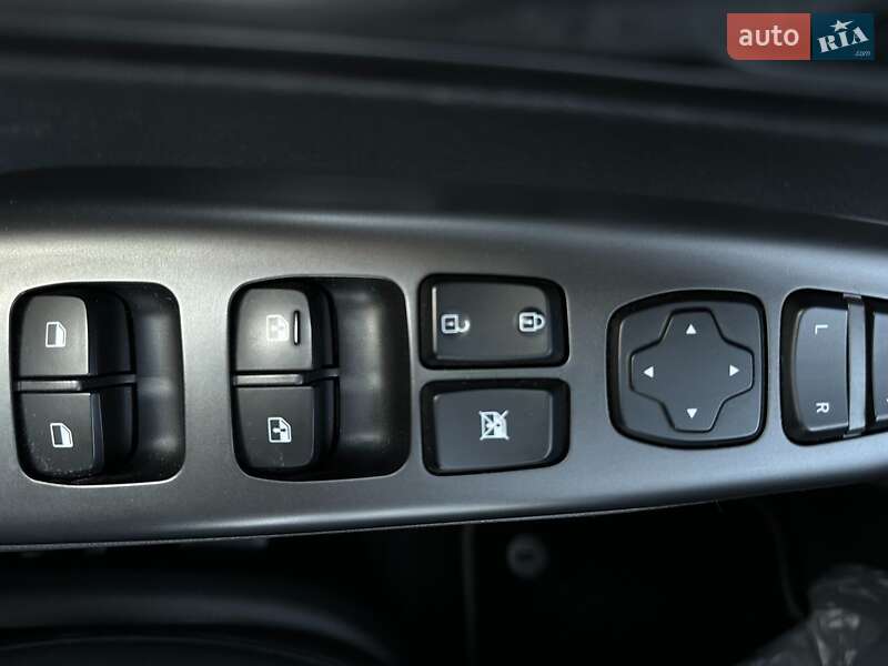 Внедорожник / Кроссовер Hyundai Kona Electric 2021 в Львове