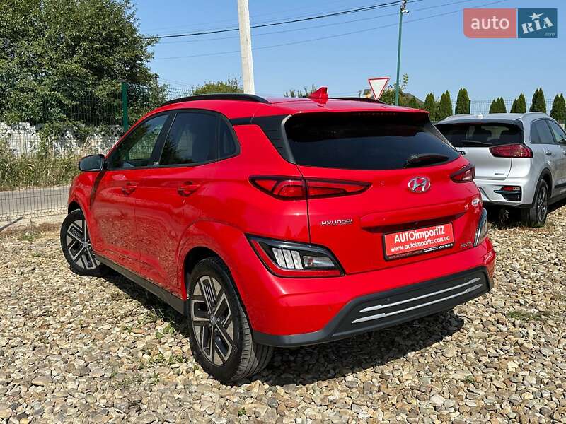 Внедорожник / Кроссовер Hyundai Kona Electric 2021 в Львове