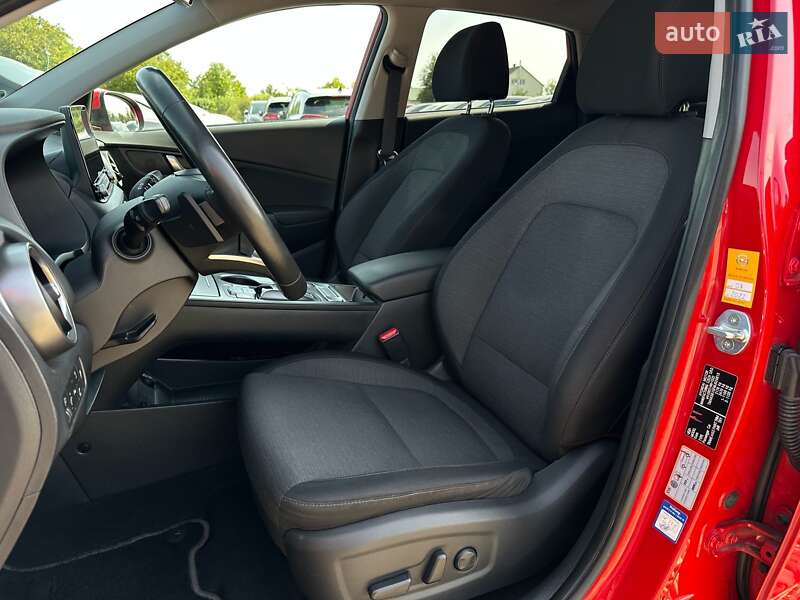 Внедорожник / Кроссовер Hyundai Kona Electric 2021 в Львове