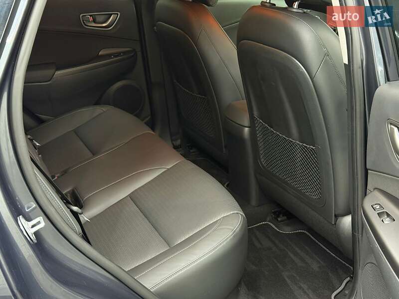 Позашляховик / Кросовер Hyundai Kona Electric 2020 в Луцьку