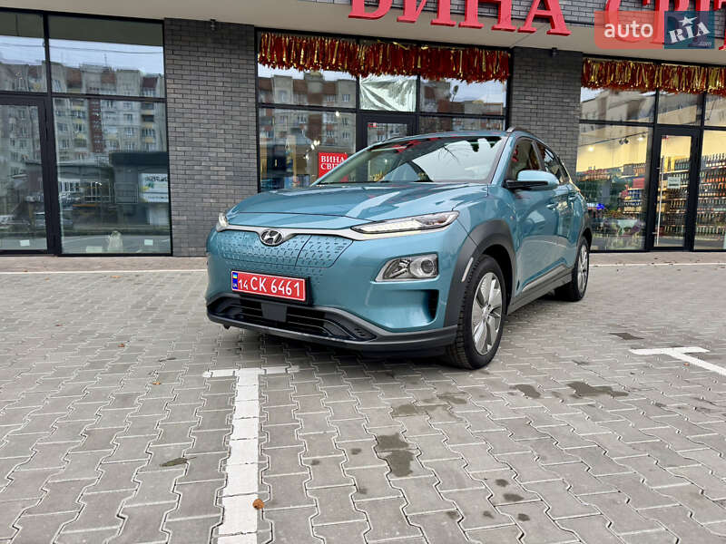 Позашляховик / Кросовер Hyundai Kona Electric 2020 в Івано-Франківську