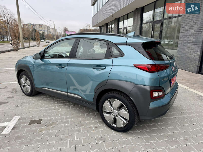 Позашляховик / Кросовер Hyundai Kona Electric 2020 в Івано-Франківську