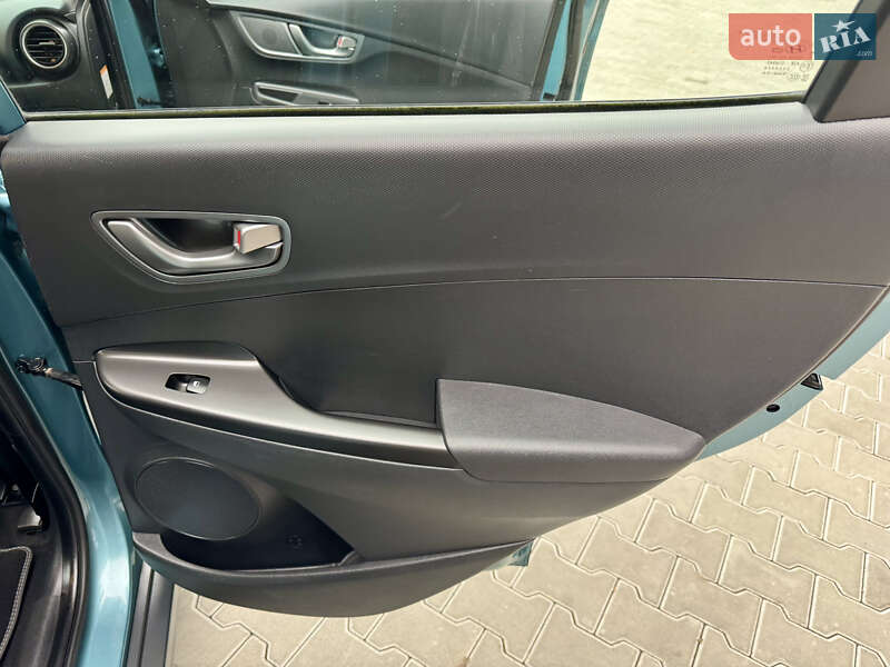 Позашляховик / Кросовер Hyundai Kona Electric 2020 в Івано-Франківську