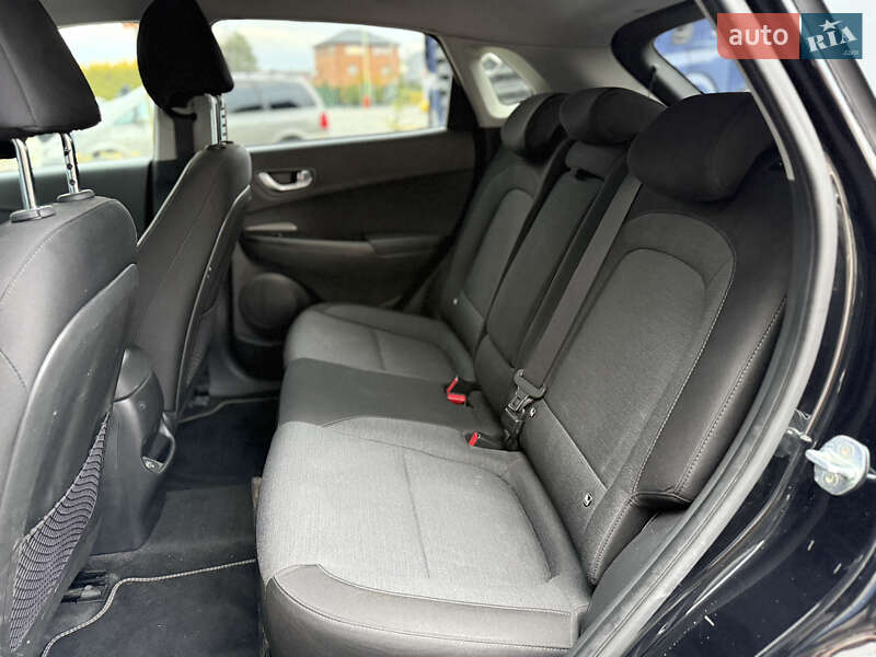 Позашляховик / Кросовер Hyundai Kona Electric 2021 в Городку