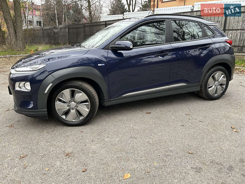 Позашляховик / Кросовер Hyundai Kona Electric 2020 в Дніпрі