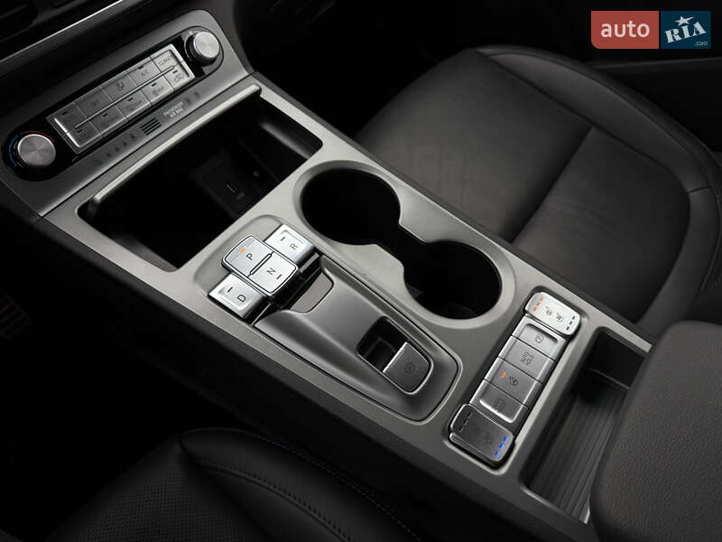 Внедорожник / Кроссовер Hyundai Kona Electric 2021 в Львове