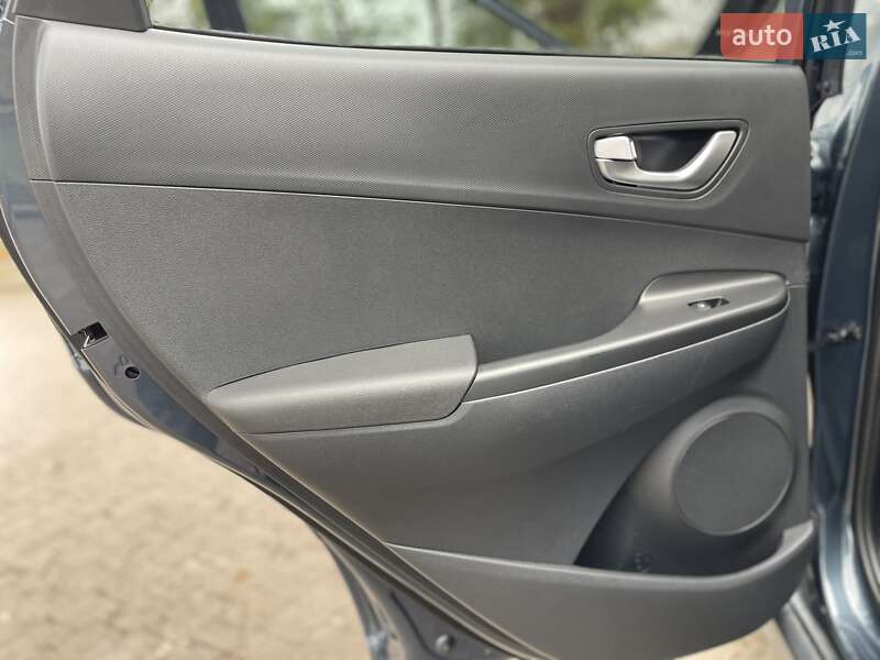 Внедорожник / Кроссовер Hyundai Kona Electric 2022 в Хмельницком фото 42 Внедорожник / Кроссовер Hyundai Kona Electric 2022 в Хмельницком