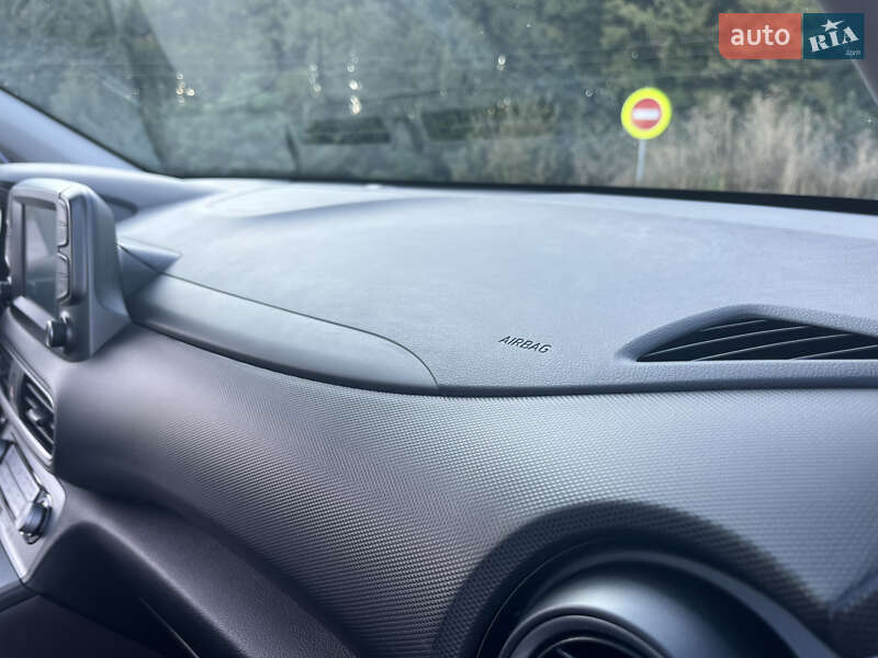 Внедорожник / Кроссовер Hyundai Kona Electric 2020 в Виннице