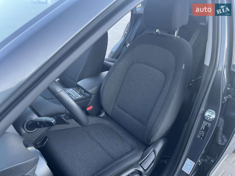 Внедорожник / Кроссовер Hyundai Kona Electric 2020 в Виннице