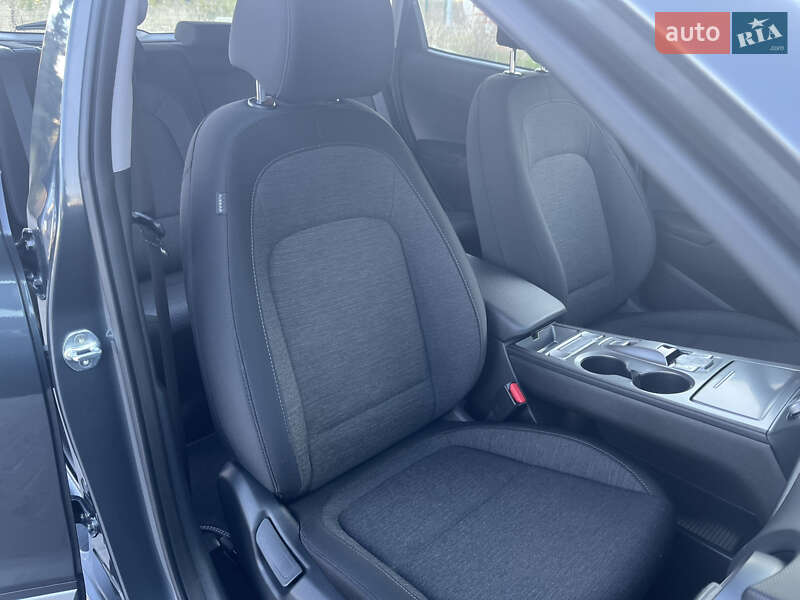 Внедорожник / Кроссовер Hyundai Kona Electric 2020 в Виннице