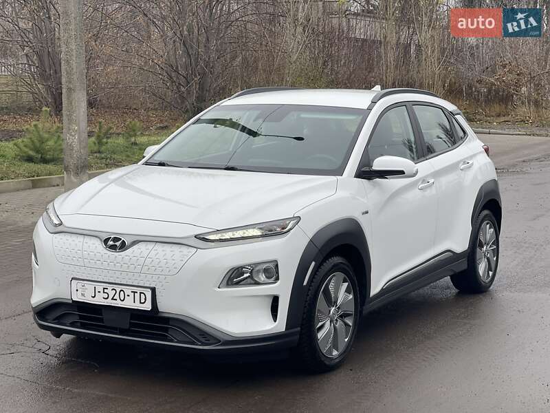 Внедорожник / Кроссовер Hyundai Kona Electric 2020 в Ровно