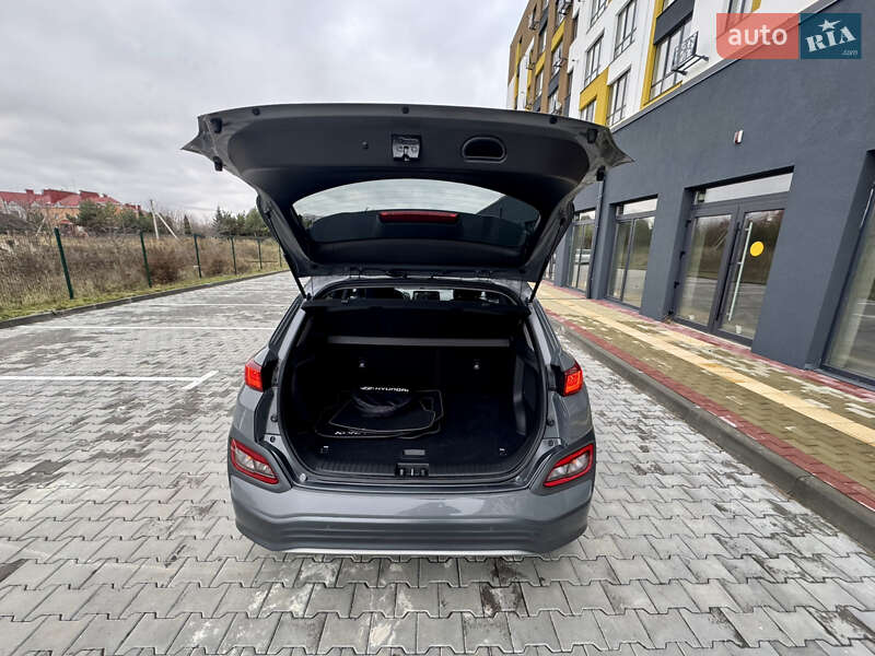 Позашляховик / Кросовер Hyundai Kona Electric 2020 в Луцьку фото 15 Позашляховик / Кросовер Hyundai Kona Electric 2020 в Луцьку