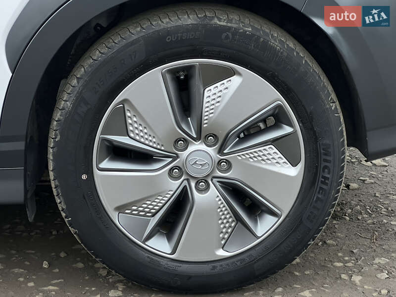 Внедорожник / Кроссовер Hyundai Kona Electric 2020 в Луцке фото 23 Внедорожник / Кроссовер Hyundai Kona Electric 2020 в Луцке