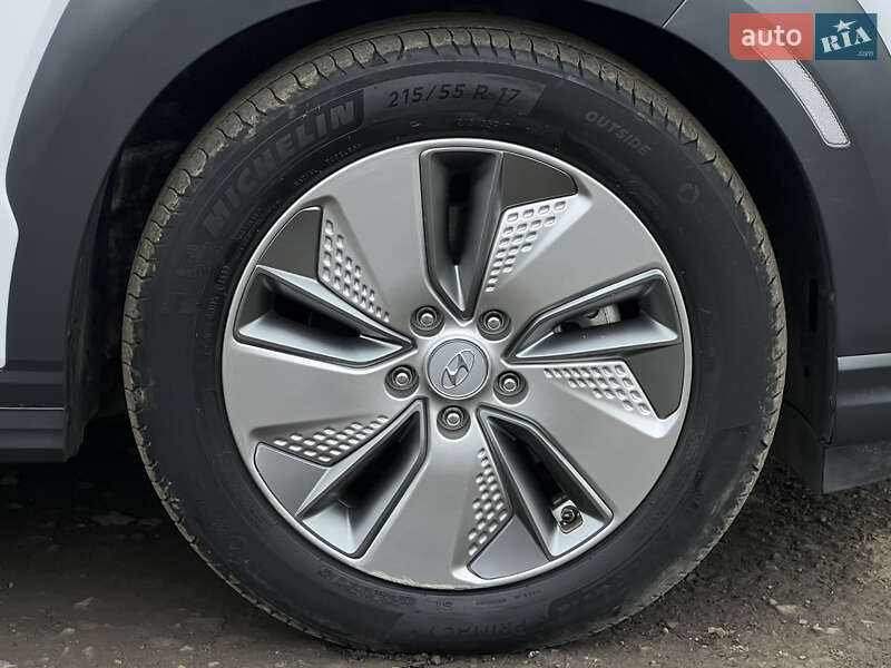 Внедорожник / Кроссовер Hyundai Kona Electric 2020 в Луцке фото 25 Внедорожник / Кроссовер Hyundai Kona Electric 2020 в Луцке