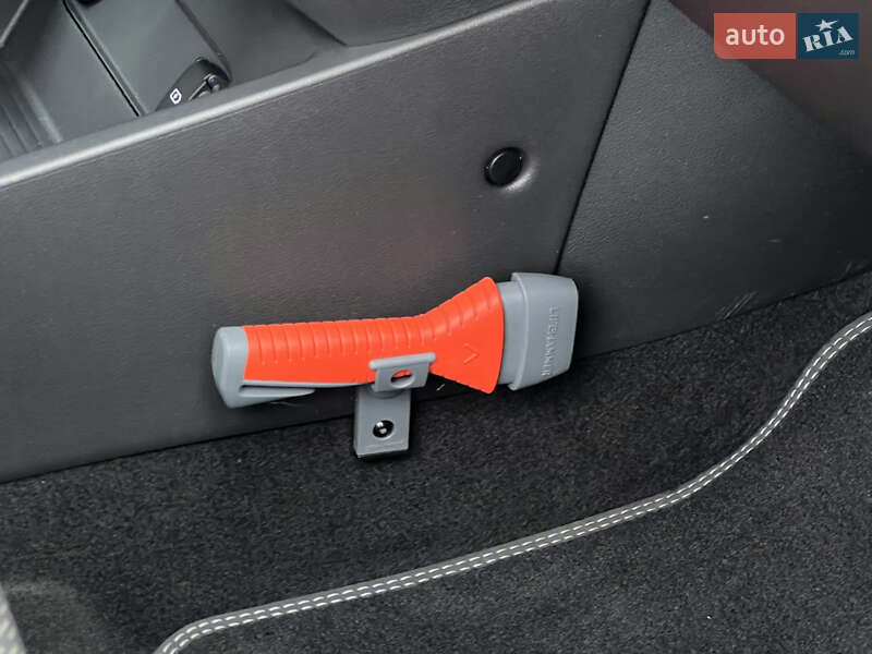 Внедорожник / Кроссовер Hyundai Kona Electric 2020 в Луцке фото 52 Внедорожник / Кроссовер Hyundai Kona Electric 2020 в Луцке