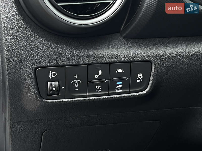 Внедорожник / Кроссовер Hyundai Kona Electric 2020 в Луцке фото 68 Внедорожник / Кроссовер Hyundai Kona Electric 2020 в Луцке