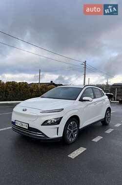 Внедорожник / Кроссовер Hyundai Kona Electric 2020 в Харькове