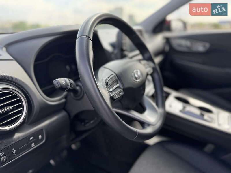 Внедорожник / Кроссовер Hyundai Kona Electric 2020 в Киеве фото 17 Внедорожник / Кроссовер Hyundai Kona Electric 2020 в Киеве