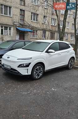Позашляховик / Кросовер Hyundai Kona Electric 2023 в Харкові