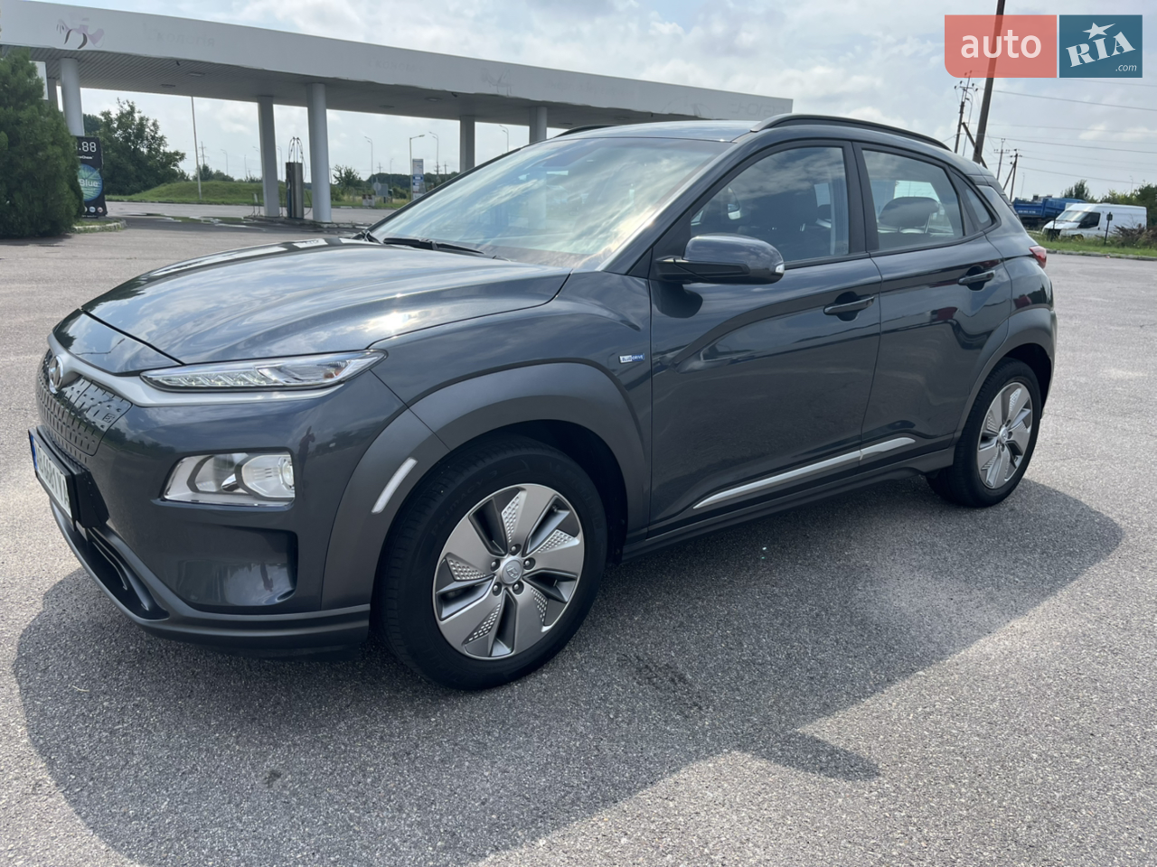 Продам автомобіль в відмінному стані! Пробіг оригінальний, не фарбований, вкладень не потребує взагалі. Готовий до будь яких перевірок! Детальна інформація по телефоні.