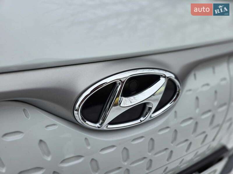 Внедорожник / Кроссовер Hyundai Kona Electric 2020 в Луцке