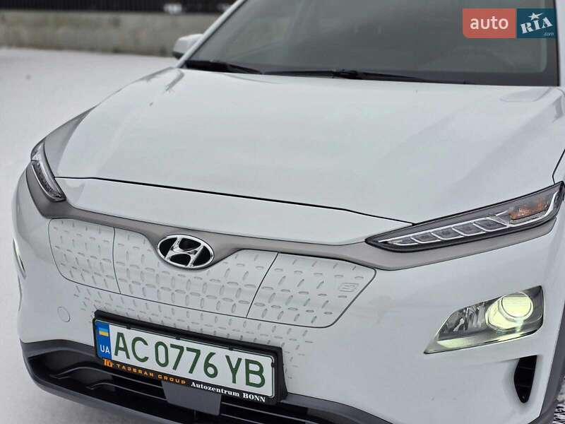 Внедорожник / Кроссовер Hyundai Kona Electric 2020 в Луцке