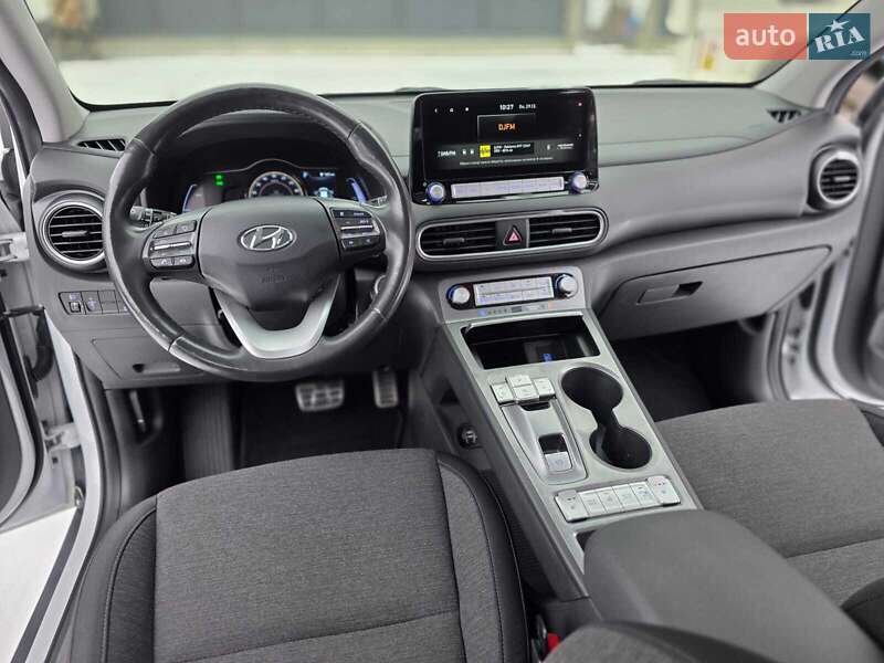 Внедорожник / Кроссовер Hyundai Kona Electric 2020 в Луцке