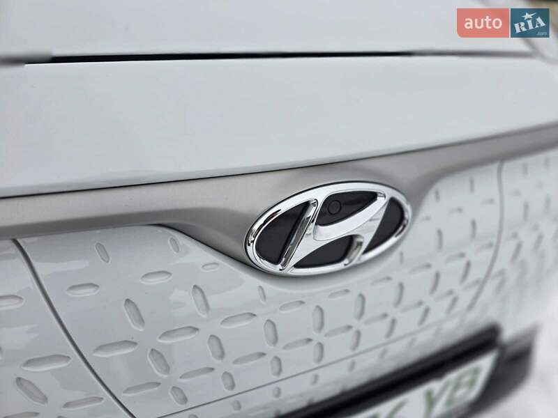 Внедорожник / Кроссовер Hyundai Kona Electric 2020 в Луцке