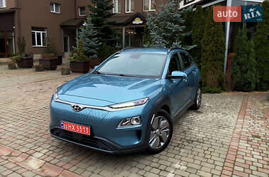 Внедорожник / Кроссовер Hyundai Kona Electric 2021 в Тернополе