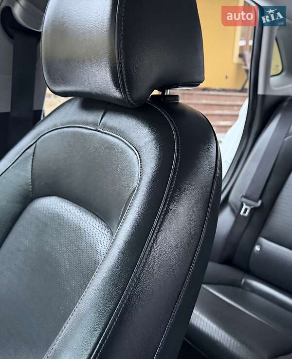 Внедорожник / Кроссовер Hyundai Kona Electric 2021 в Львове