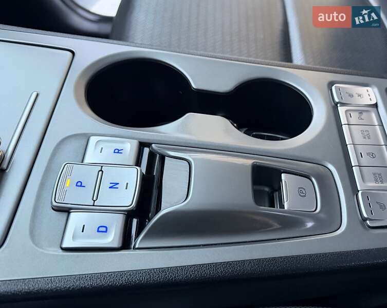 Внедорожник / Кроссовер Hyundai Kona Electric 2021 в Львове