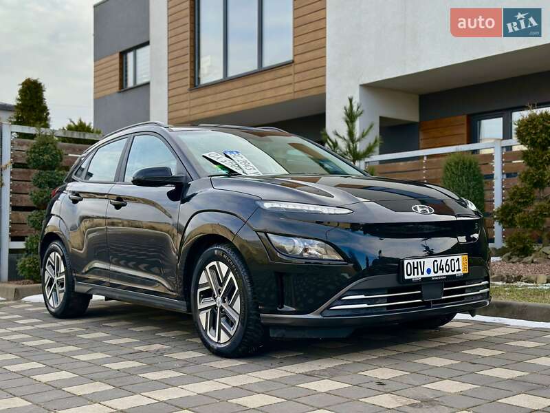 Внедорожник / Кроссовер Hyundai Kona Electric 2021 в Стрые