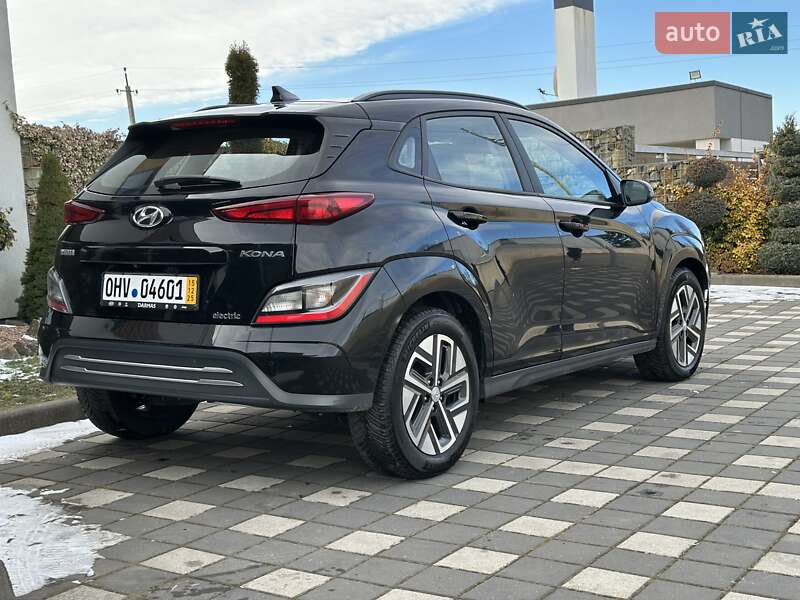 Внедорожник / Кроссовер Hyundai Kona Electric 2021 в Стрые