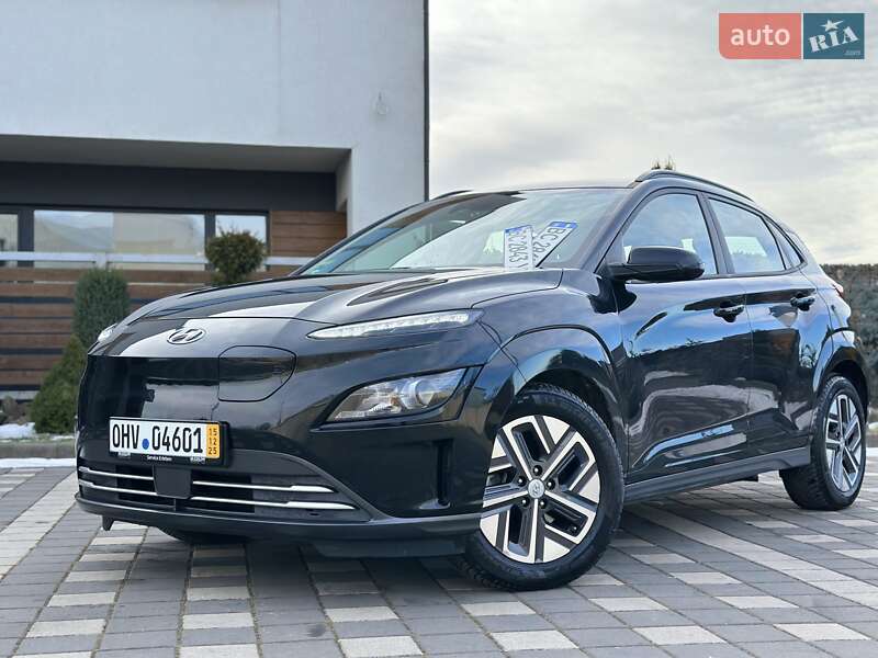 Внедорожник / Кроссовер Hyundai Kona Electric 2021 в Стрые