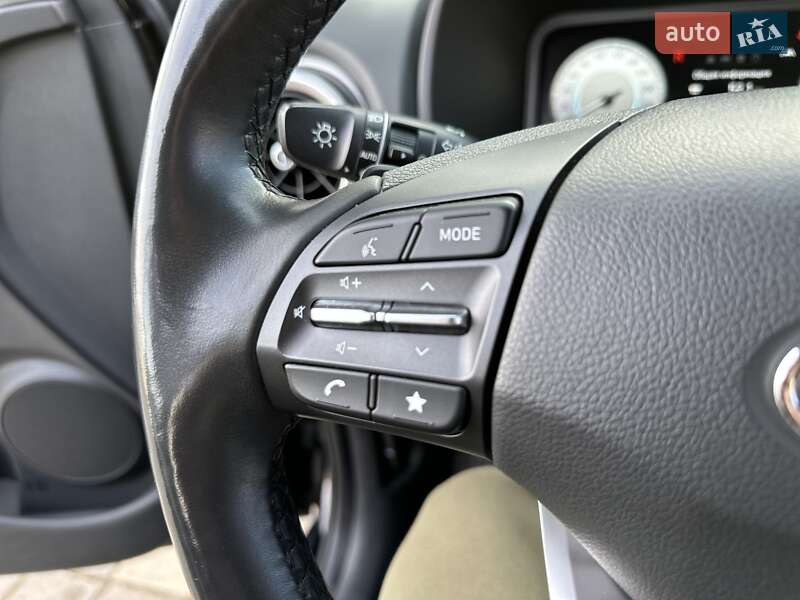 Внедорожник / Кроссовер Hyundai Kona Electric 2021 в Стрые