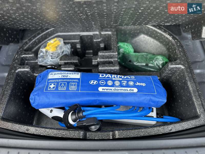 Внедорожник / Кроссовер Hyundai Kona Electric 2021 в Стрые