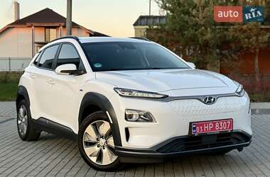 Внедорожник / Кроссовер Hyundai Kona Electric 2021 в Бердичеве