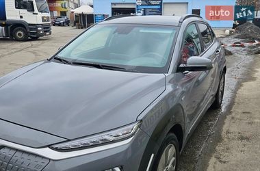 Позашляховик / Кросовер Hyundai Kona Electric 2020 в Умані