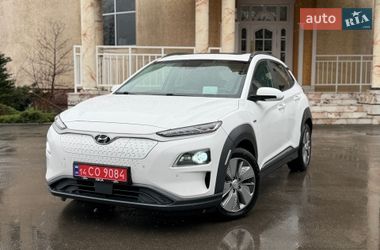 Внедорожник / Кроссовер Hyundai Kona Electric 2021 в Тернополе