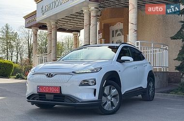 Внедорожник / Кроссовер Hyundai Kona Electric 2021 в Тернополе