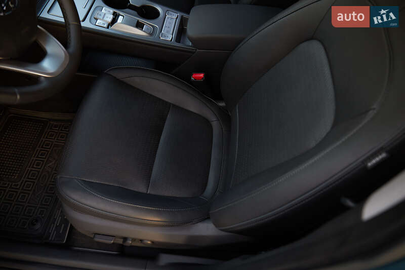 Внедорожник / Кроссовер Hyundai Kona 2020 в Киеве