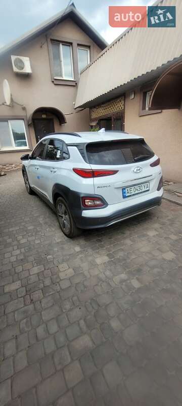 Внедорожник / Кроссовер Hyundai Kona 2019 в Кривом Роге фото 2 Внедорожник / Кроссовер Hyundai Kona 2019 в Кривом Роге