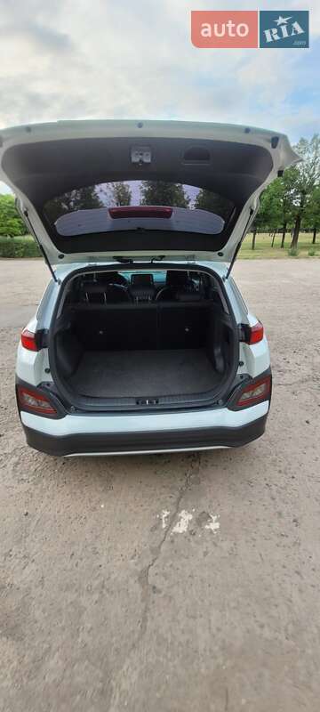 Внедорожник / Кроссовер Hyundai Kona 2019 в Кривом Роге фото 24 Внедорожник / Кроссовер Hyundai Kona 2019 в Кривом Роге