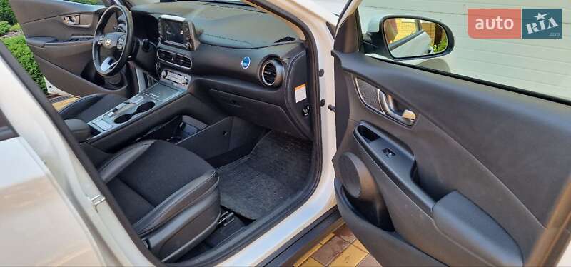 Внедорожник / Кроссовер Hyundai Kona 2019 в Одессе