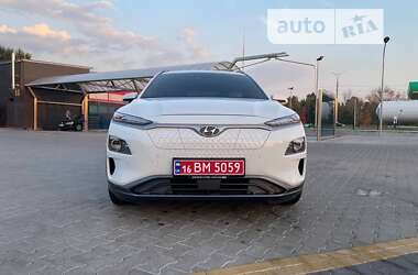 Внедорожник / Кроссовер Hyundai Kona 2020 в Киеве