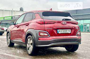 Внедорожник / Кроссовер Hyundai Kona 2018 в Киеве