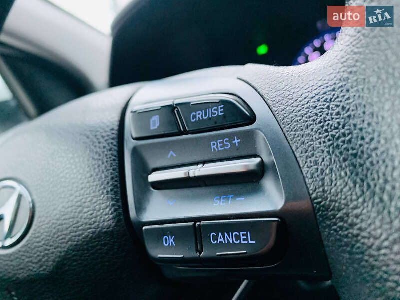 Внедорожник / Кроссовер Hyundai Kona 2018 в Львове