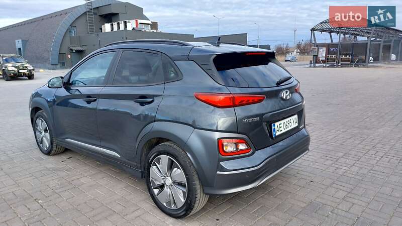 Внедорожник / Кроссовер Hyundai Kona 2019 в Днепре