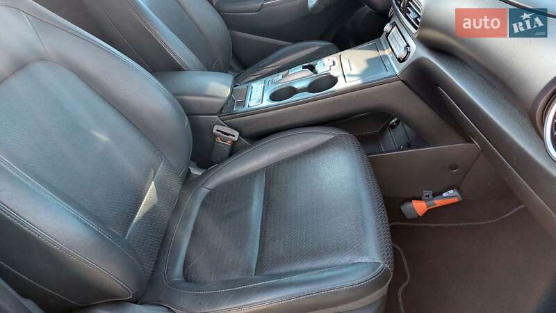 Внедорожник / Кроссовер Hyundai Kona 2019 в Днепре